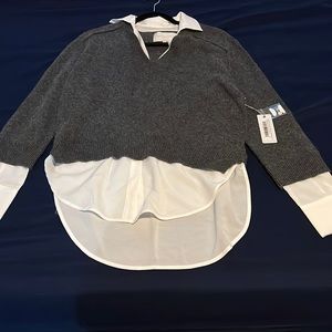 Brochure Walker, Grey Layered V-Neck Sweater